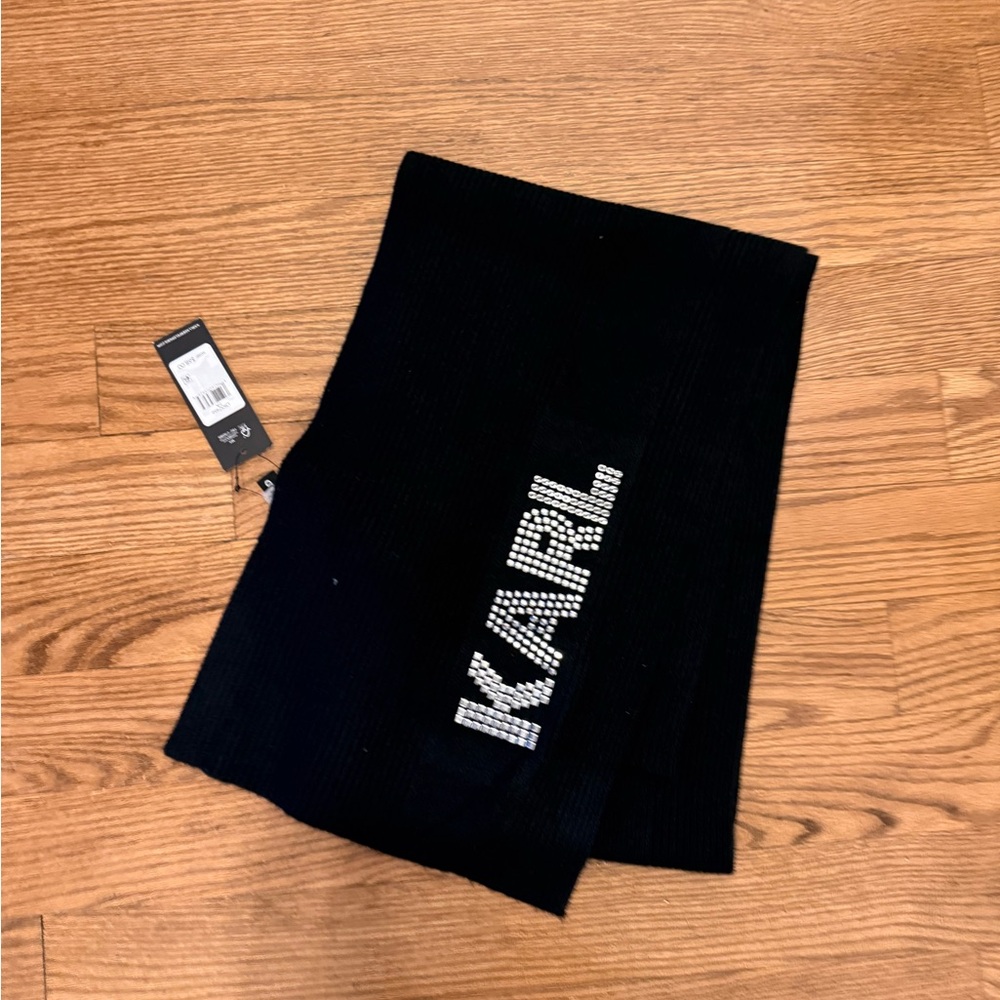 Karl Lagerfeld Black Knit Accessory